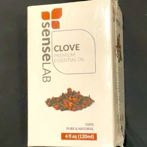 Sense Lab Clove Premium Essential Oil 4 fl oz (120ml)